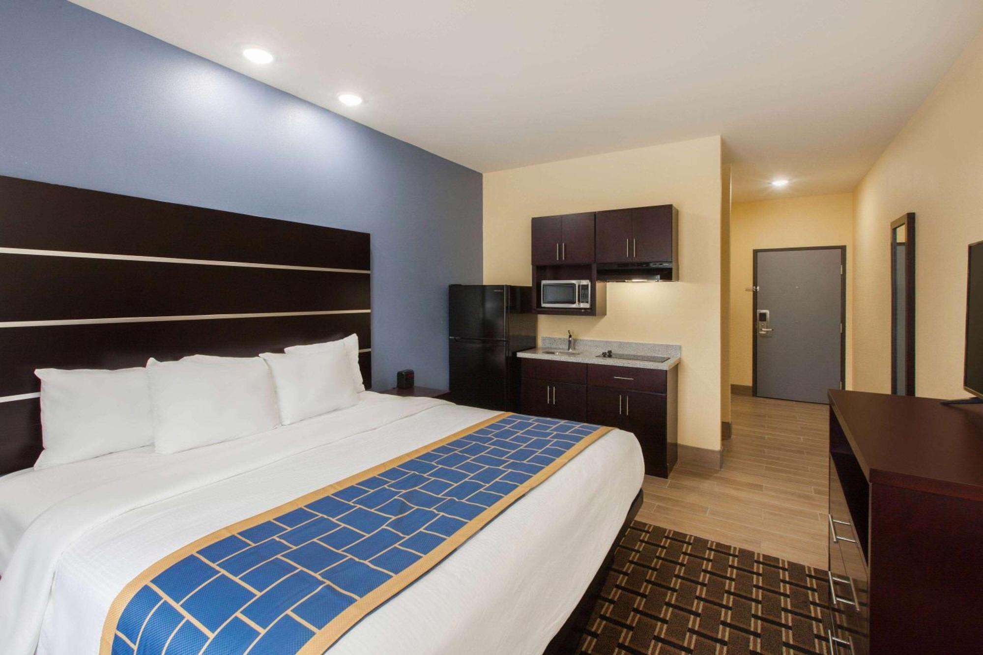 Days Inn By Wyndham Baton Rouge Airport Zewnętrze zdjęcie